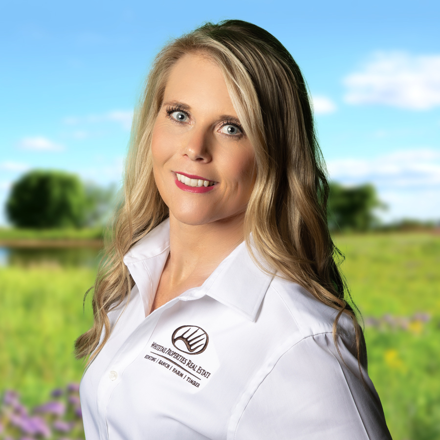 Ashlie Raiter Profile