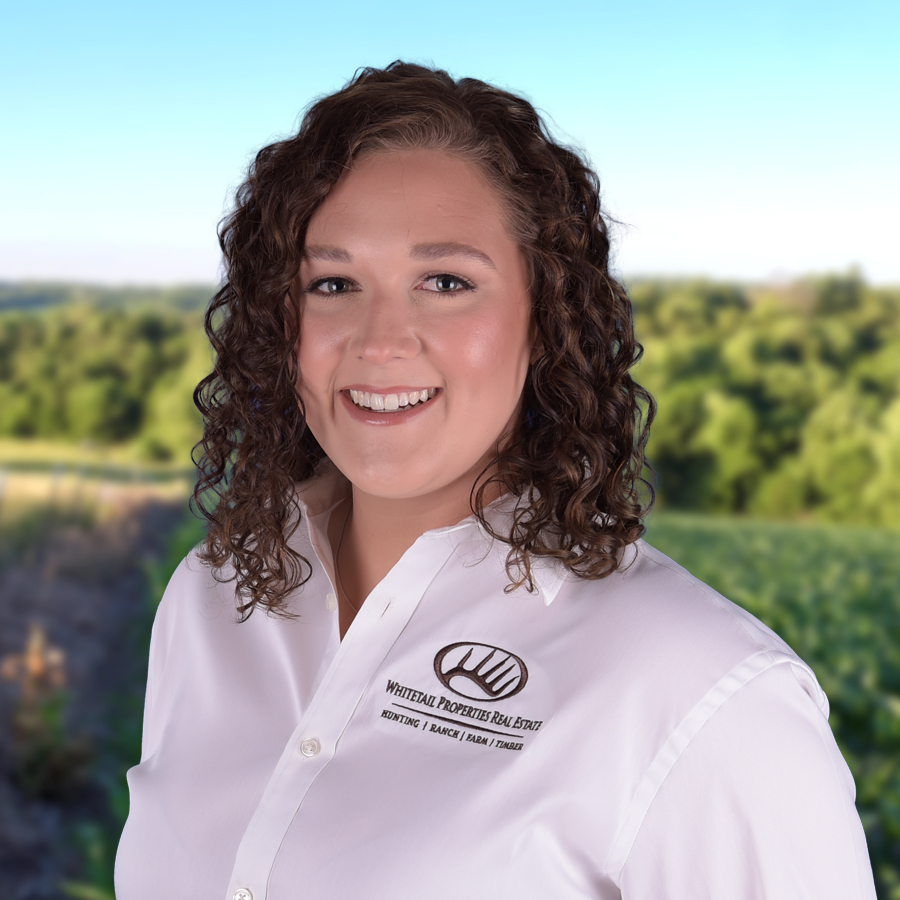 Marlee Schultz Profile Headshot