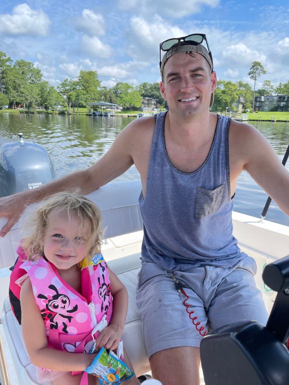 525C56B4-67AD-4E5E-B50E-517FB4128ED3