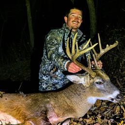 C82910E9-AA02-4B1F-B17F-1624295F8DA3