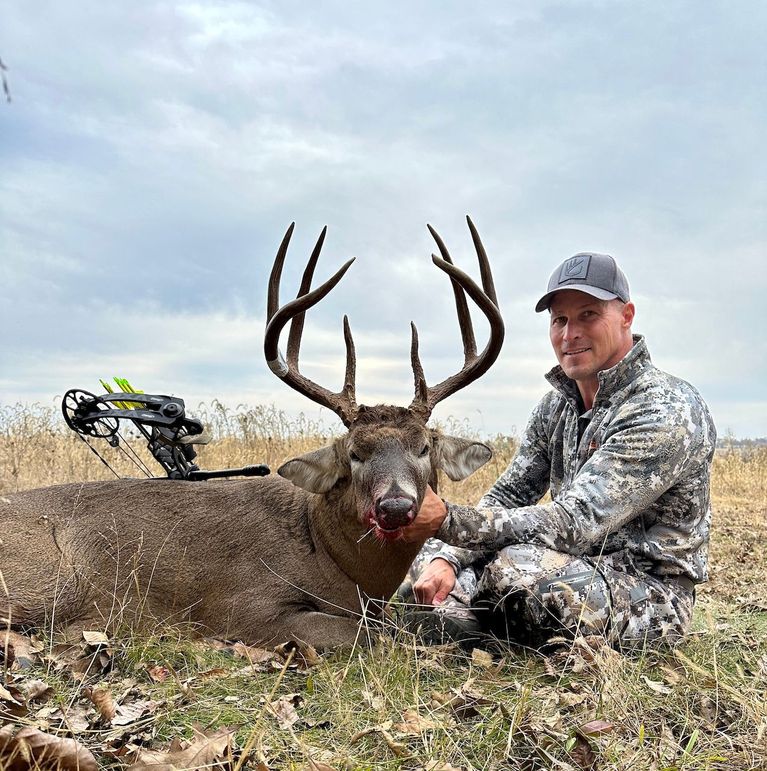 FE9CFFA8-BF8F-42B8-A1C1-420F357FCA18