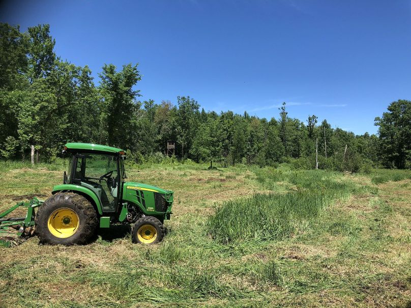 Chris polfus land specialist whitetail properties wisconsin john deere food plot