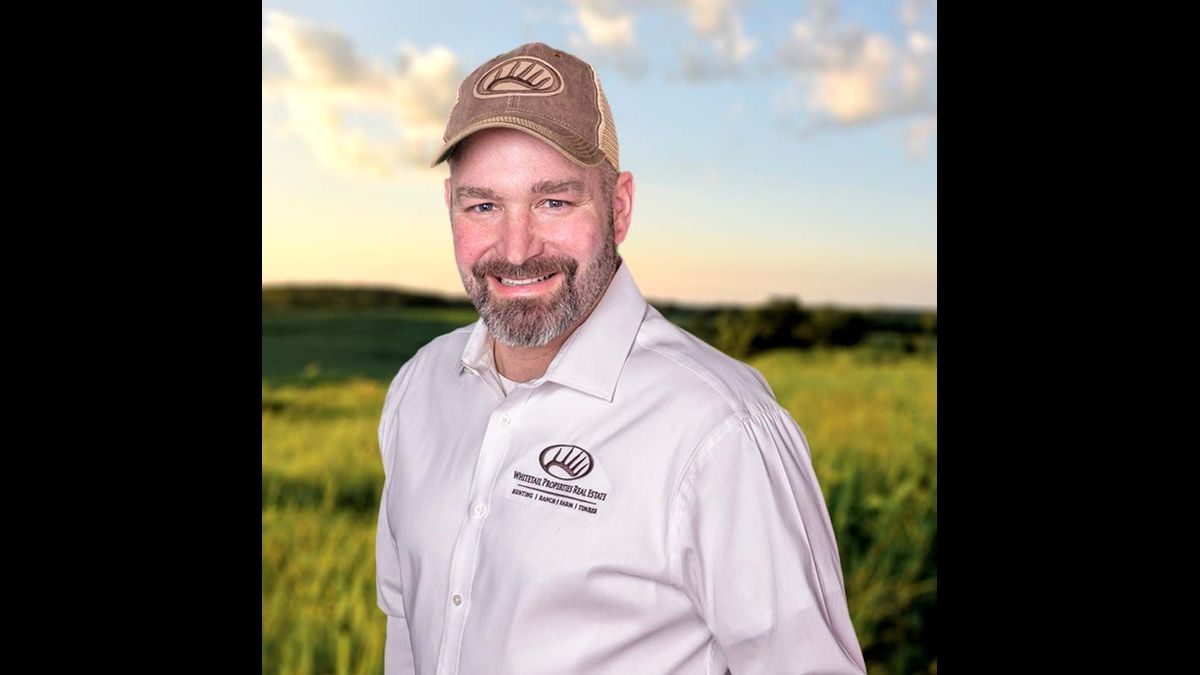Clint Carlson Whitetail Properties