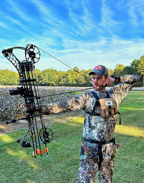 Bow shot - Mike Galka