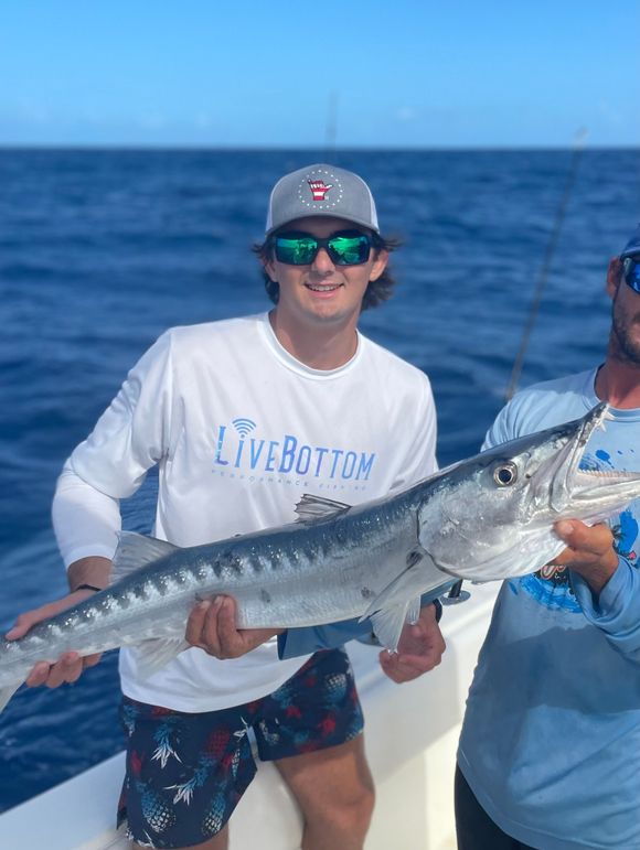 2D8B498C-8EF6-4C7C-8199-7FAF5F4126FA