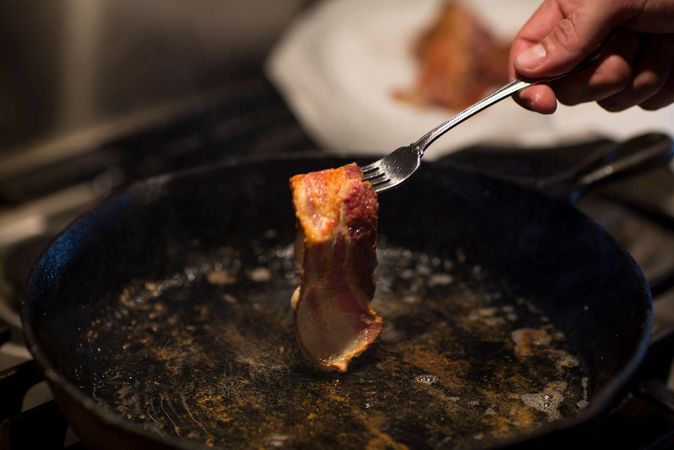 How to Remove Rust From Cast Iron Cookware