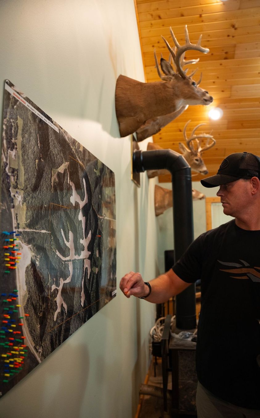 2.Using Deer Tracking to Identify Prime Hunting Locations