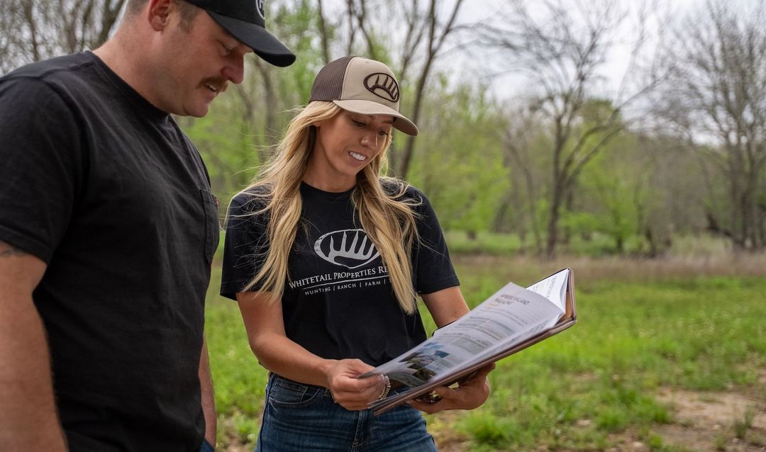 WHITETAIL_PROPERTIES_LAND_SPECIALIST_1