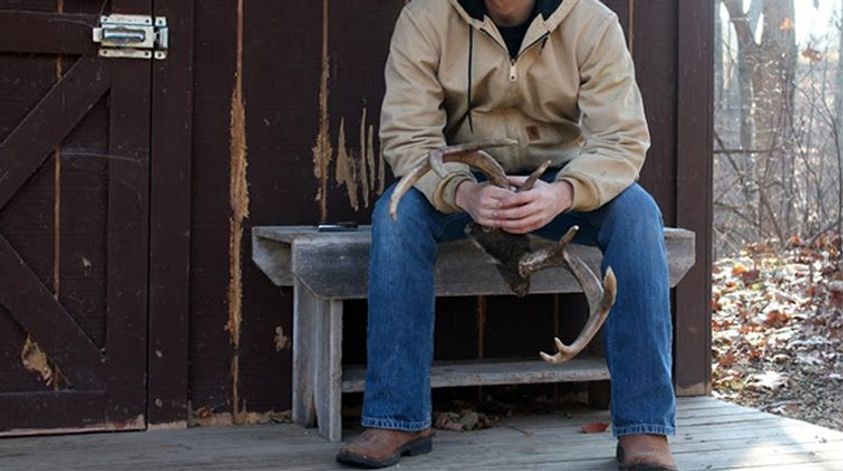 Off the Grid Hunting Cabins