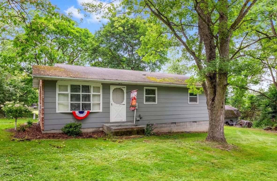 02-2E6A4208_ 3461 N Mountain Rd- Absolute Altitude - 7 - 2024 -15