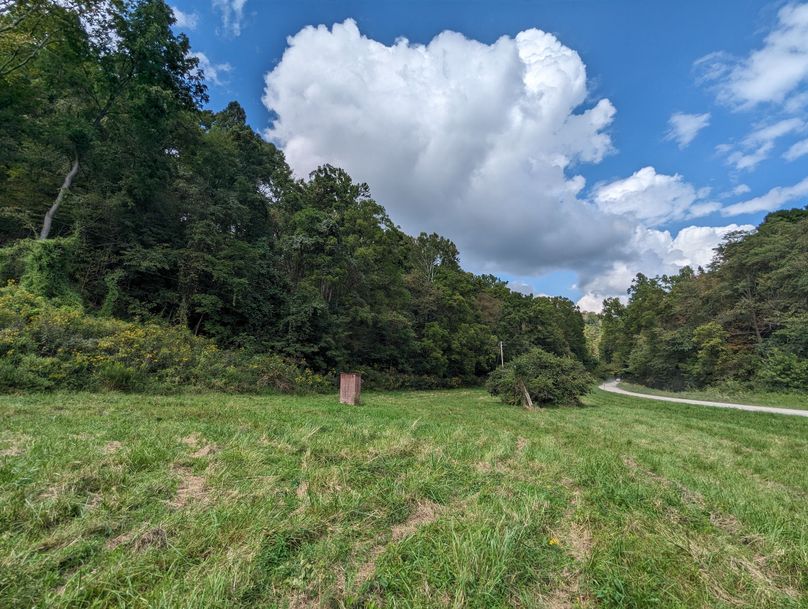 PXL_20230908_175937374