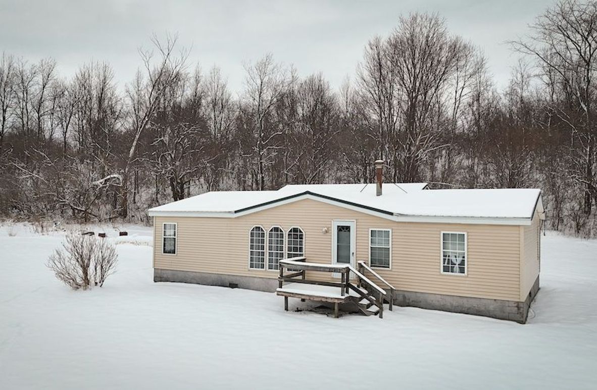 Jefferson_NY_1.04_Community_Ba nk_Photos_1