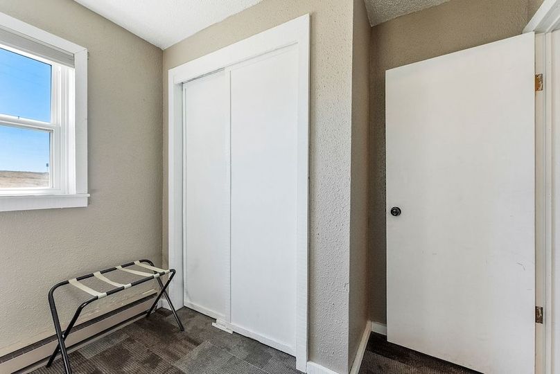 11-web-or-mls-120 SE Lake Dr-31