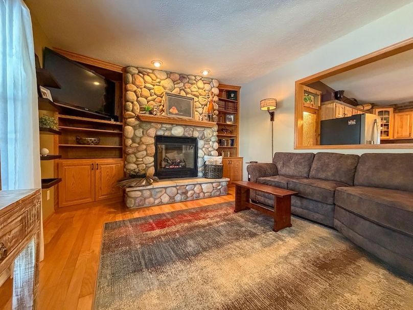 Monroe 68.2 - 5 of 120