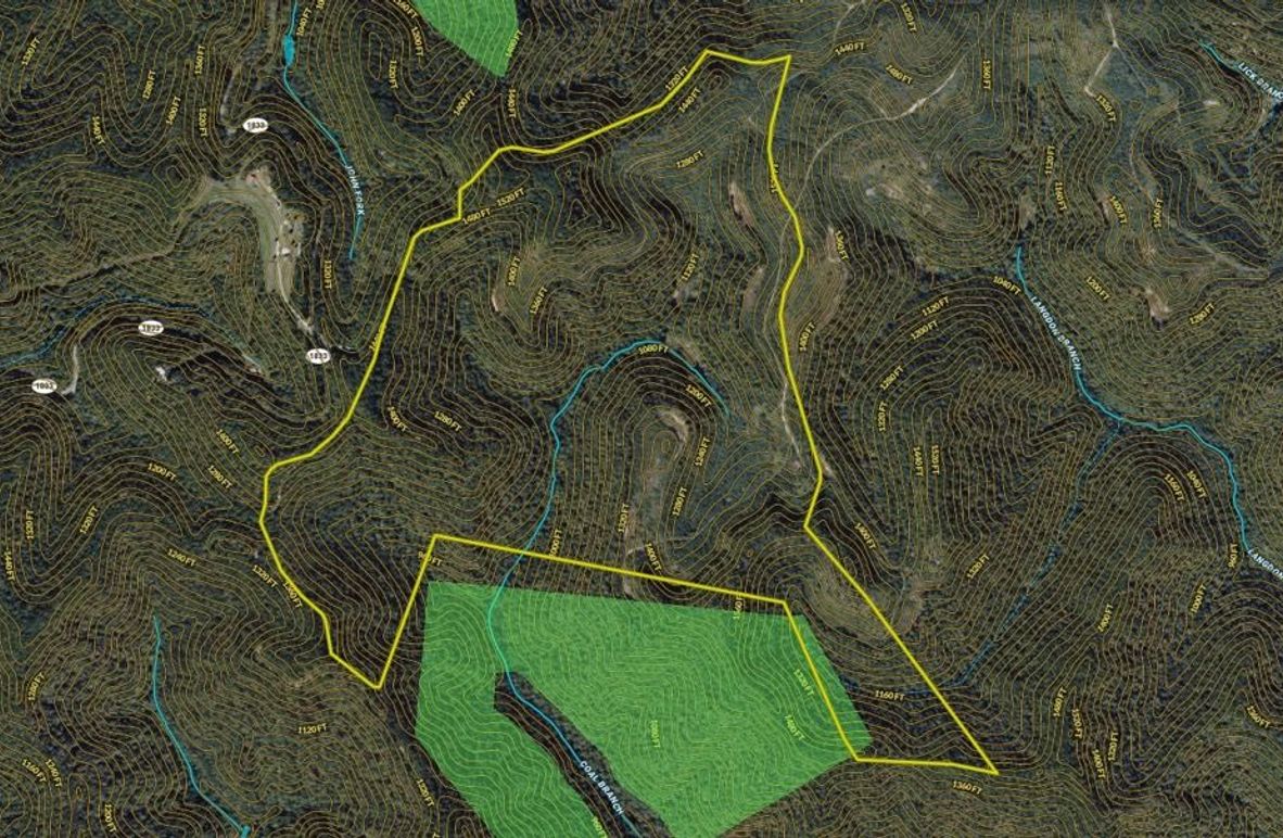 019 Leslie 420 Land ID map zoomed in with water features and contour lines