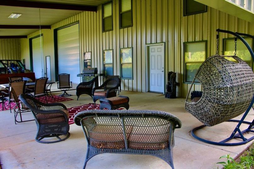 A6354FB1-9347-4BEE-9C94-368A7292721F_1_201_a