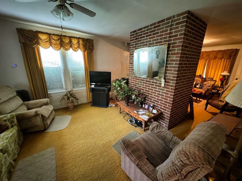 040 living area of the historic home