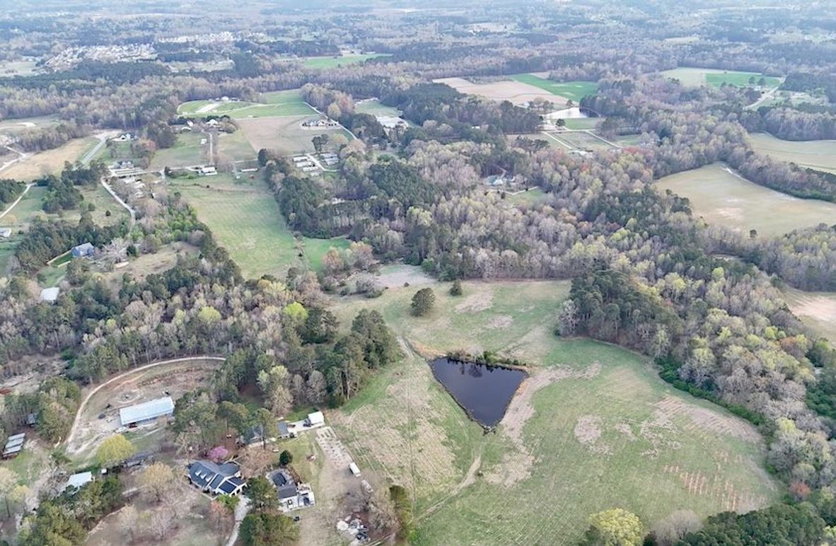 dji_fly_20250328_192434_0928_1743204363021_photo