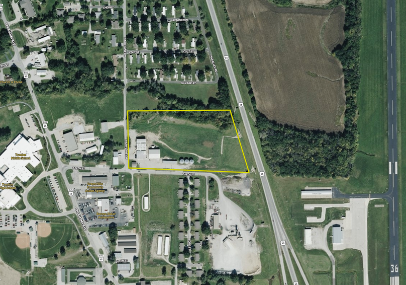 Grundy MO 8.59.aerial.mid range