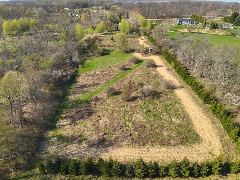 108 Custom Blind Middle Plot & Habitat