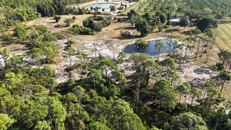 DJI_20251206095350_0070_D