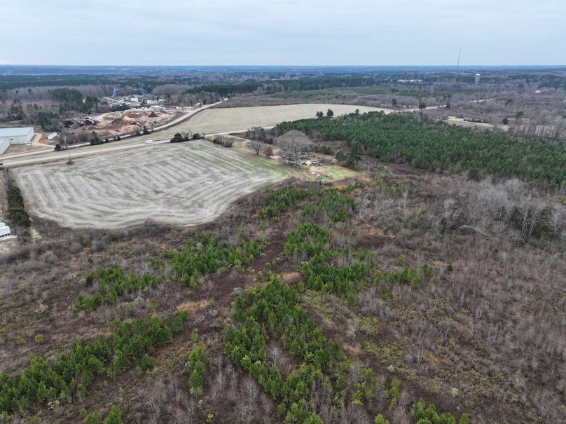 dji_fly_20251224_113404_0208_1767705718189_photo