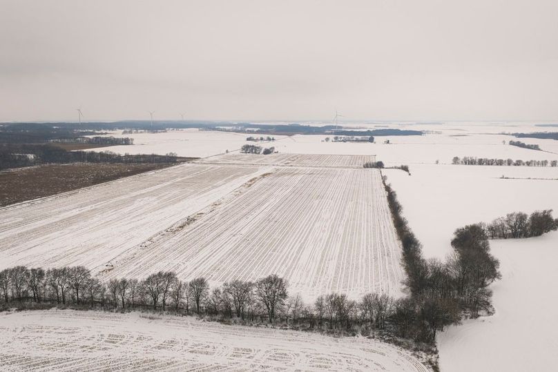 DJI_20251212152337_0136_D