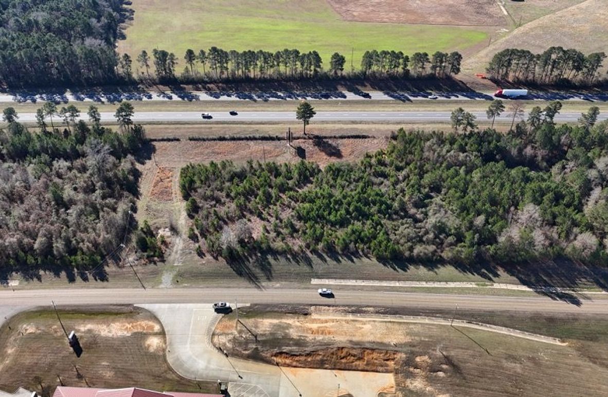 DJI_20251230005530_0949_D