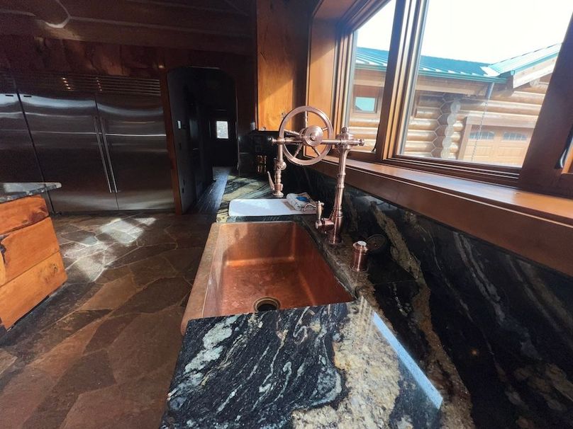 74_Pratt Lodge Kitchen 5