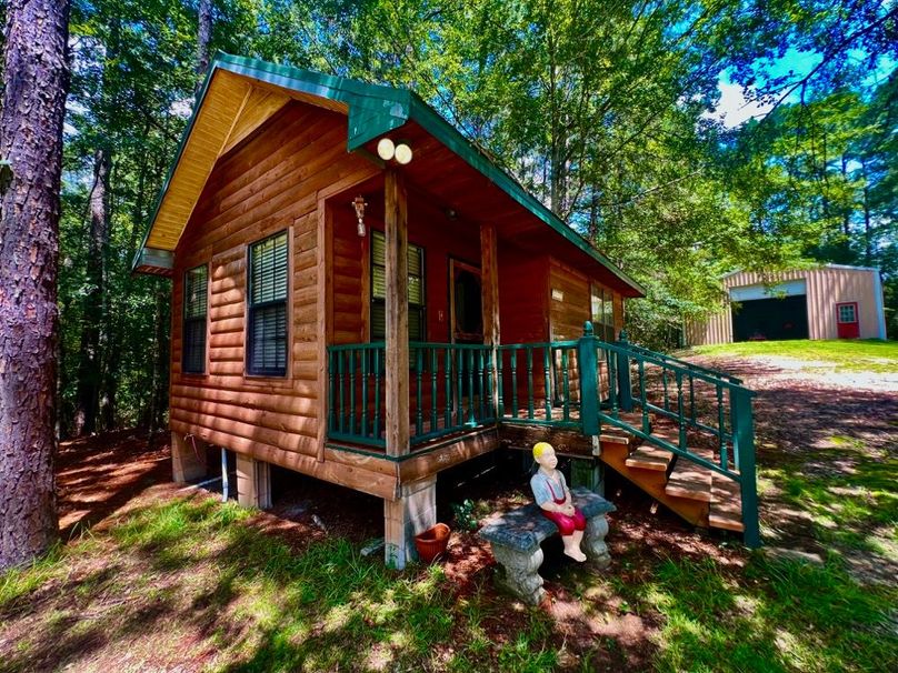 B95D5FE7-D86E-4FCF-B255-991ABEDE8015_1_201_a