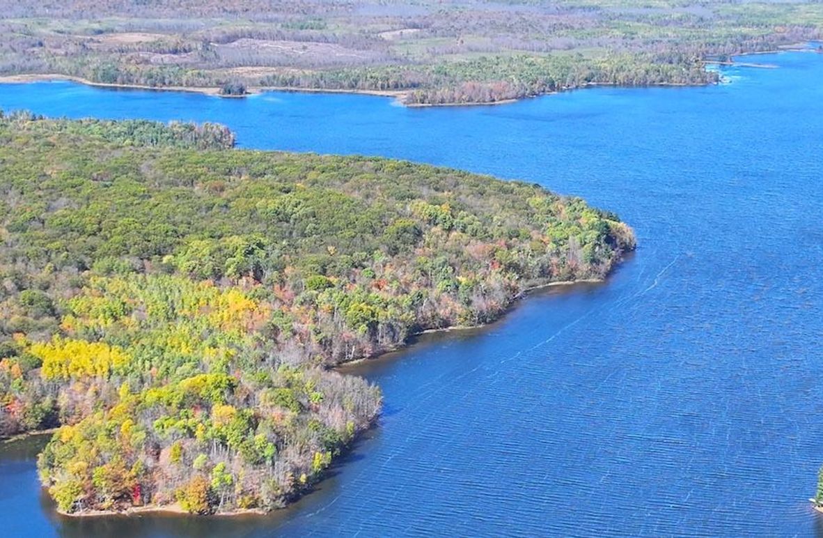 11 DJI_20251010124937_0013_D