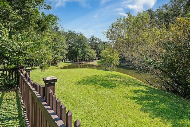 45-web-or-mls-Barclay Media Co_-41