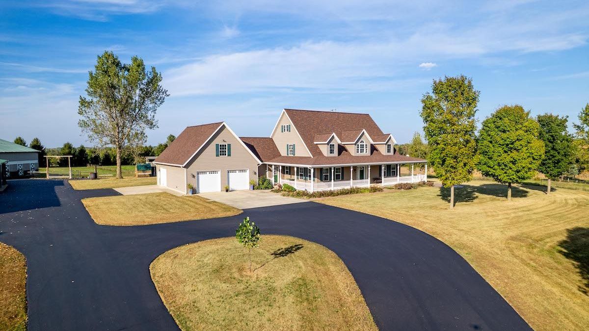 Beautiful Country Home On 10± Acres With Timber, Pasture, And ...