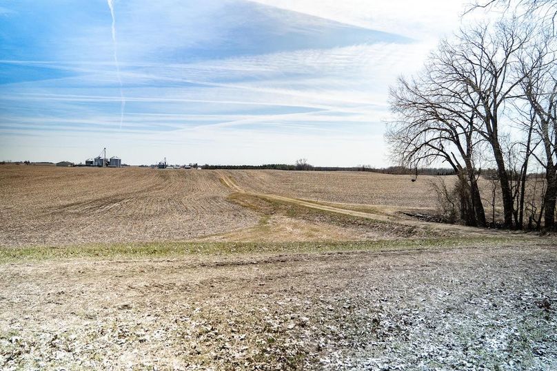 Whiteside IL 49.22_69