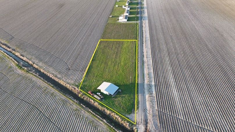 dji_fly_20260325_185432_0116_1774621492098_photo (1)