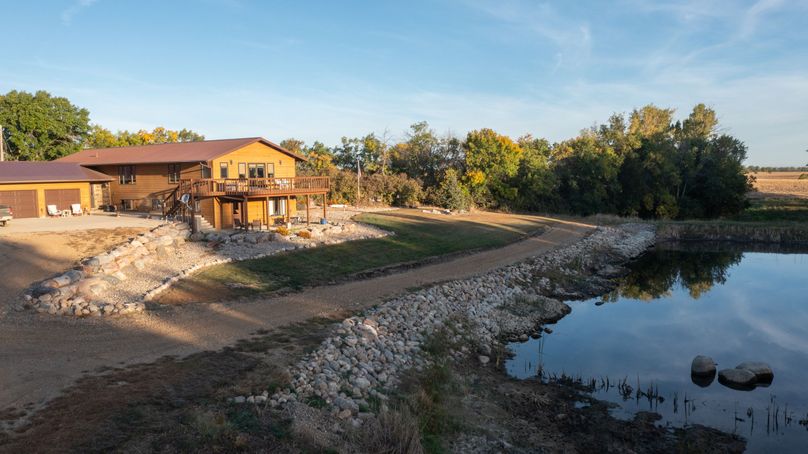 15 - House _ Landscaping