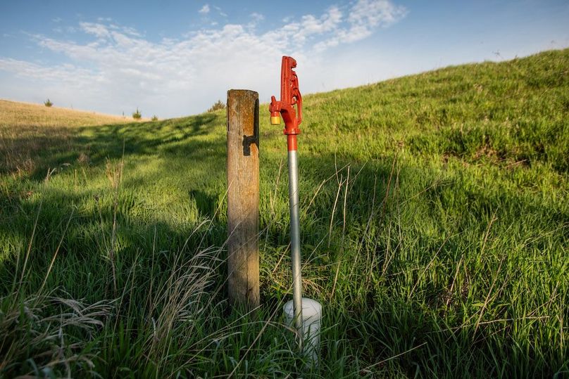 MONTGOMERY CO IA. 156.78_37