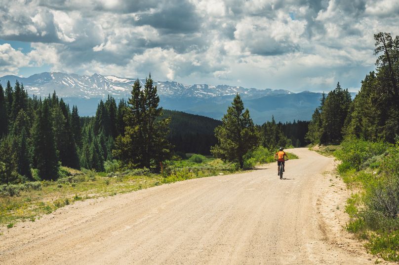 Lake CO 41.32 Nolan - 021 County Road 3