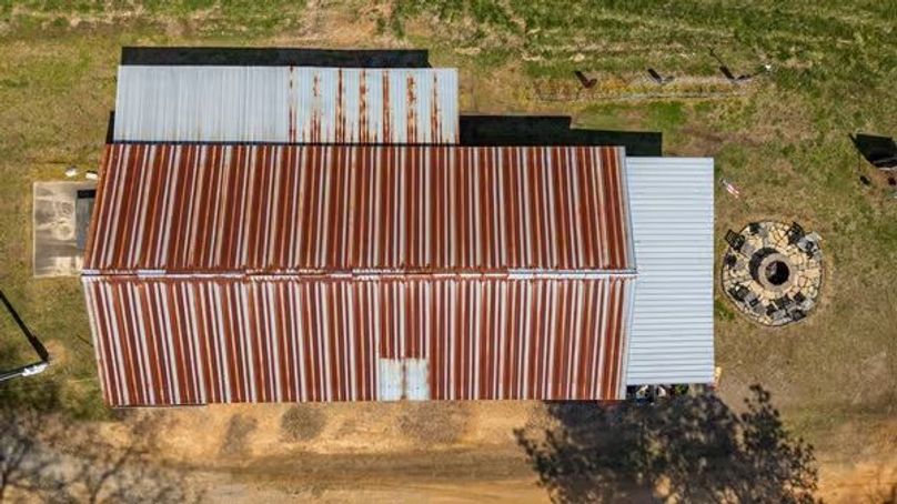 large-018e903b-4bad-70e1-8f9a-09e2b17cb91a