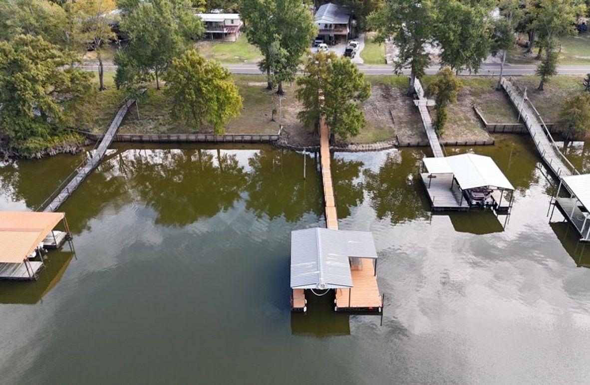 dji_fly_20251107_015628_0001_1762484070711_photo