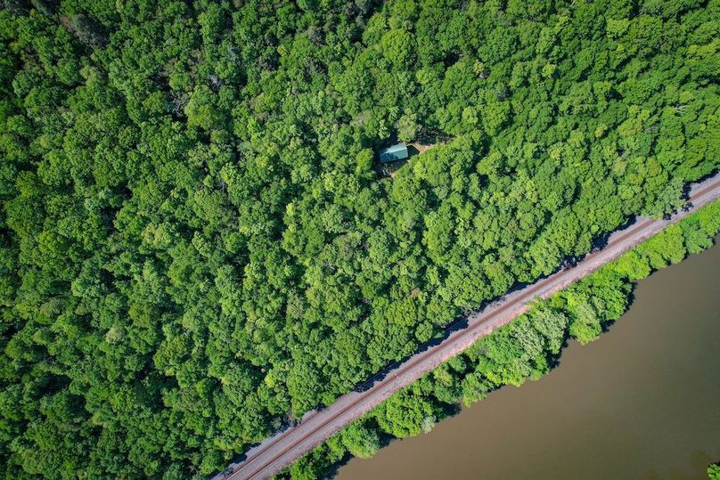 dji_fly_20250508_102412_950_1746714588867_photo