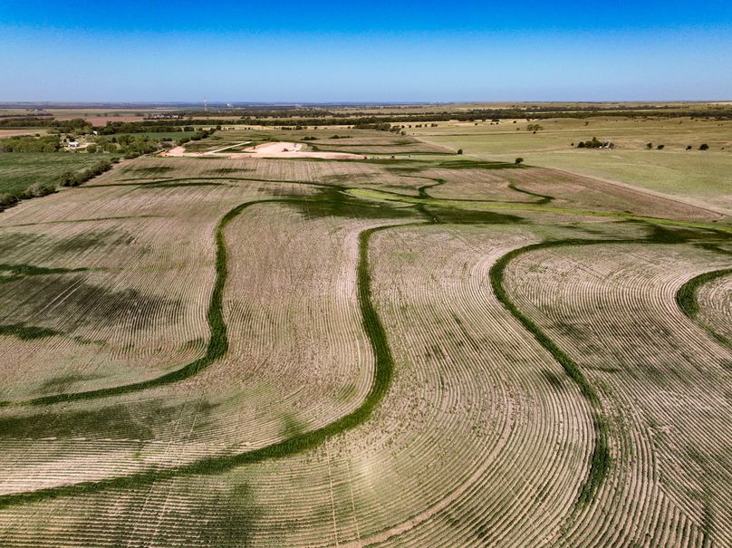 Cloud, KS, 119.68_010