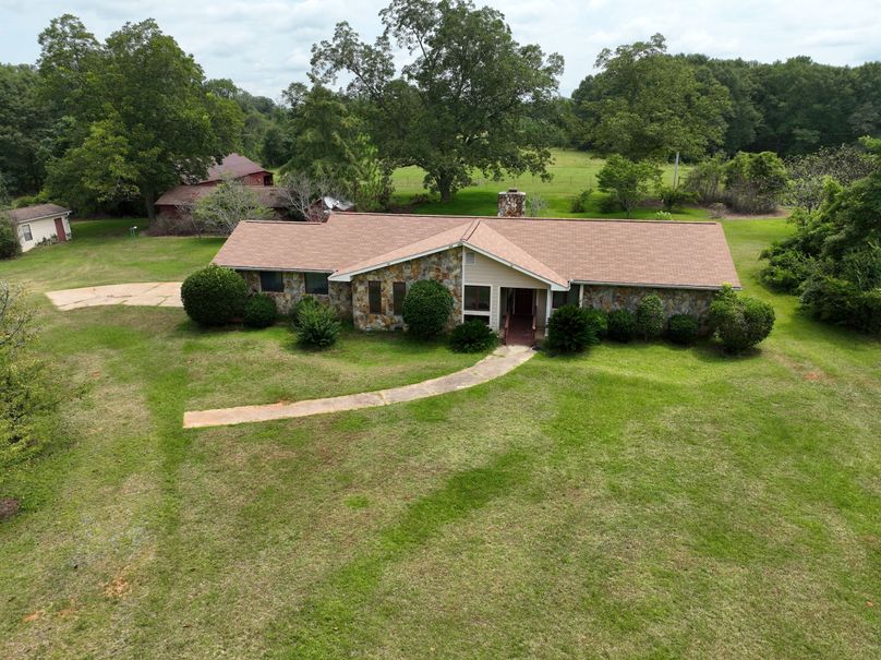 dji_fly_20230803_122834_491_1691080385836_photo