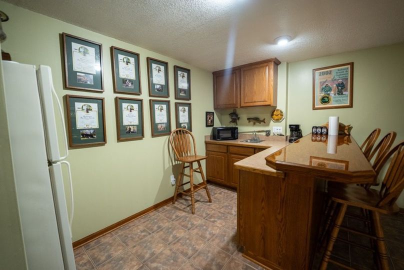 LivingstonMI41.75-52