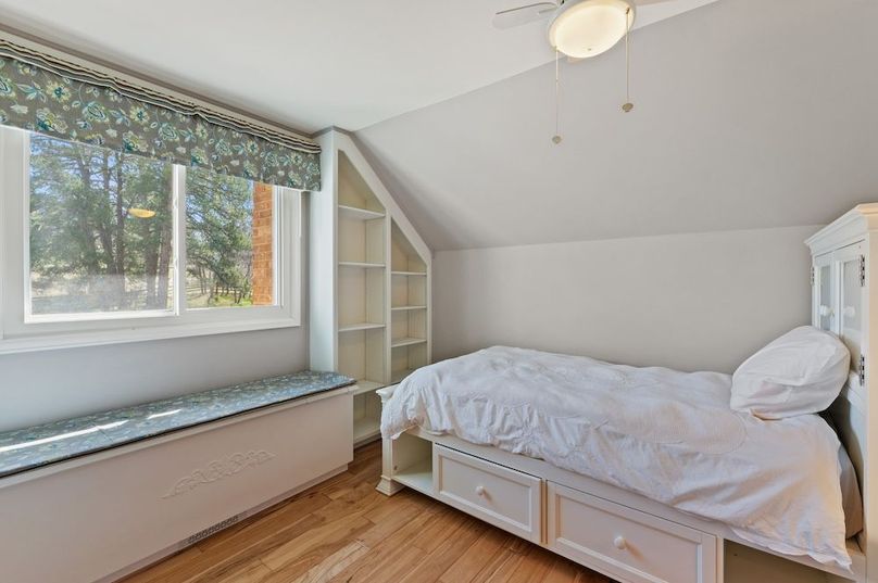24 - Upstairs Bedroom