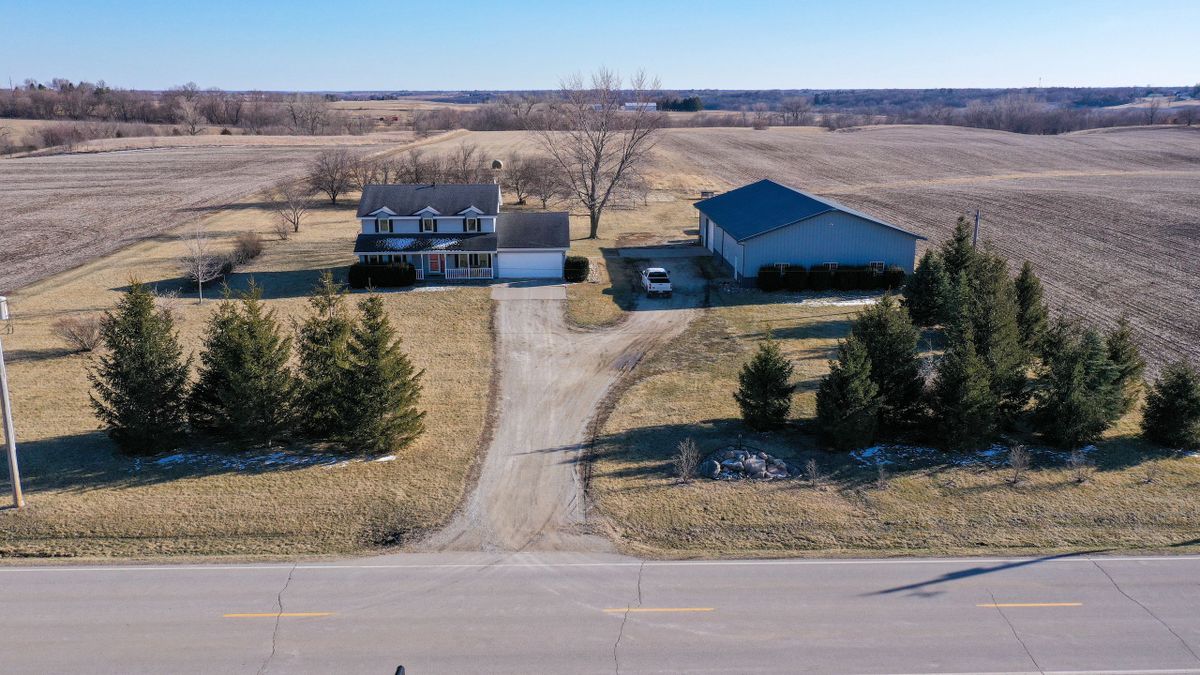 Two-Story Country Home With Large Morton Building In Altoona ...