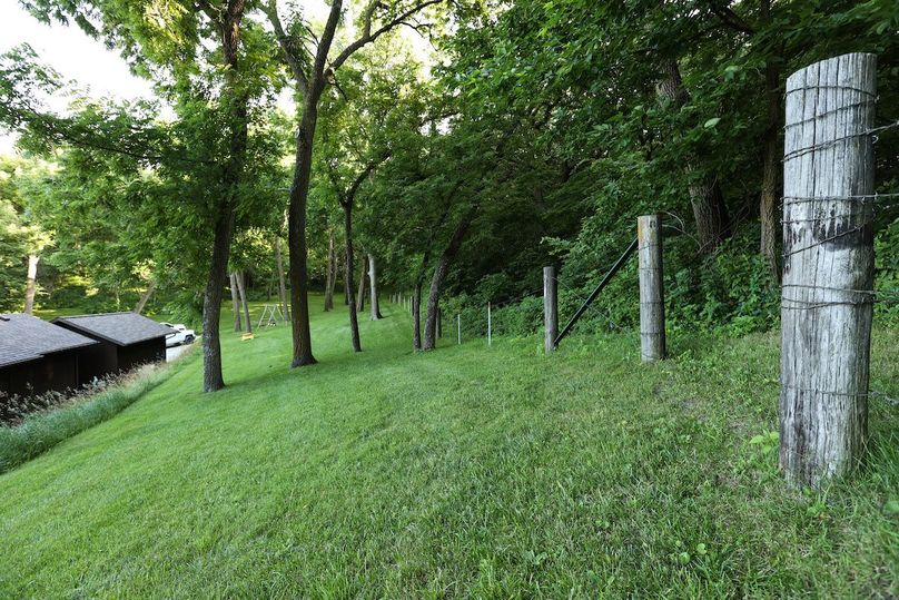 HARRISON CO. IA 24.85_55