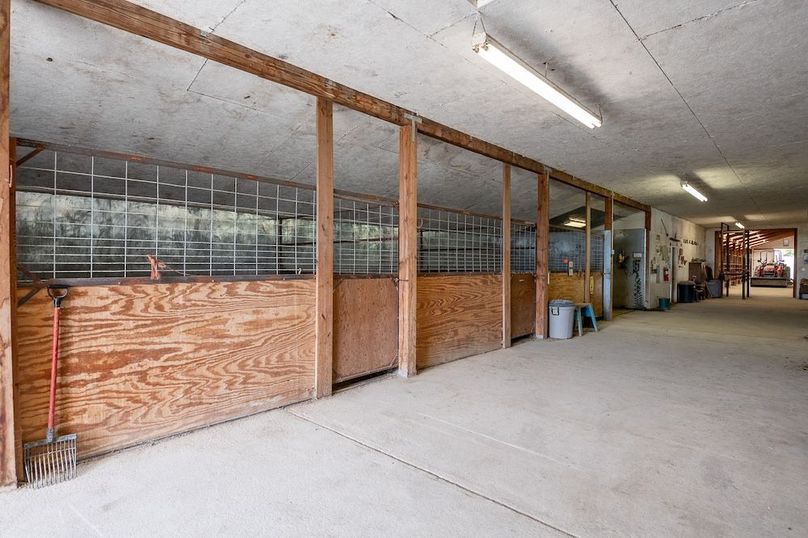 1146 HWY 12 E-37-HDR