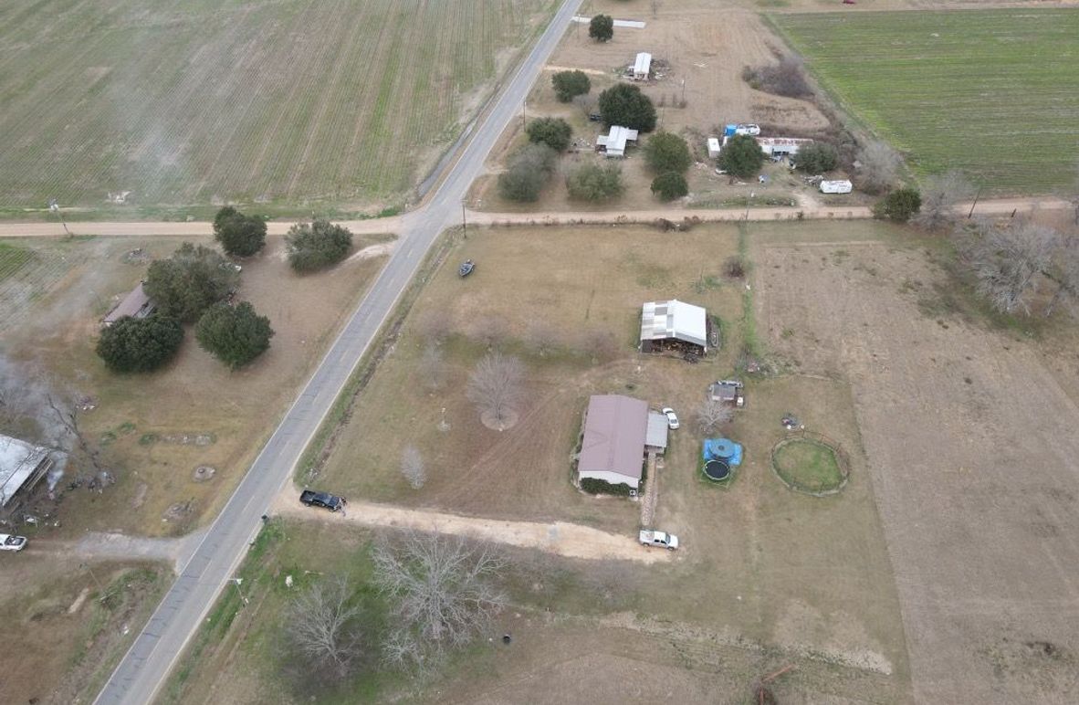 dji_fly_20251227_153716_764_1766871449214_photo