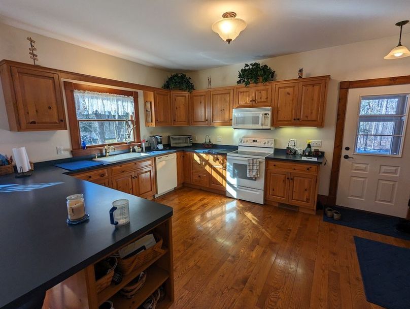 PXL_20240229_203103843